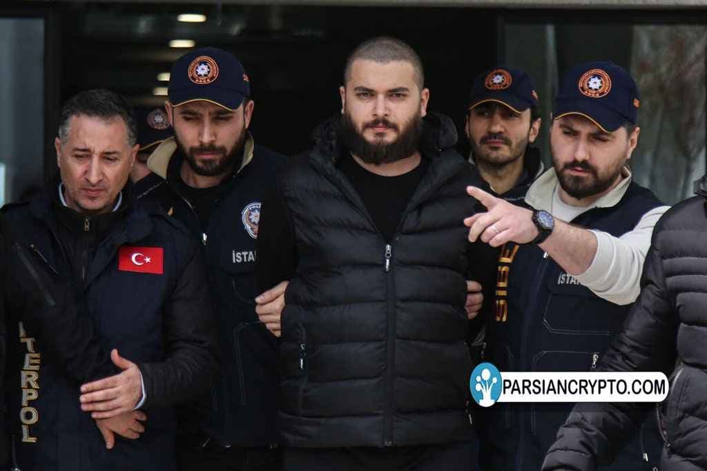 بنیانگذار صرافی تودکس به بیش از ۱۱ هزار سال زندان محکوم شد عکس